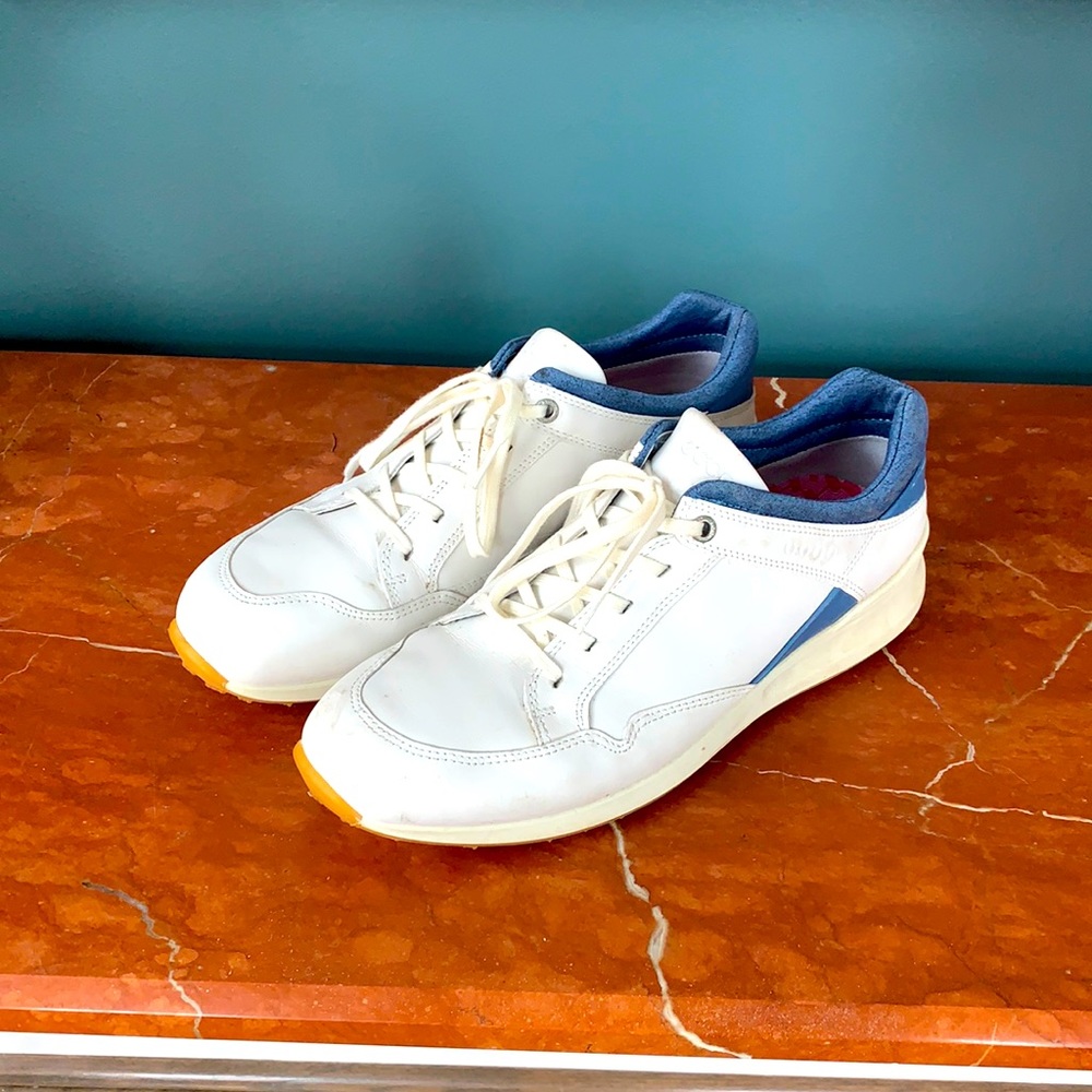 Ecco sneakers